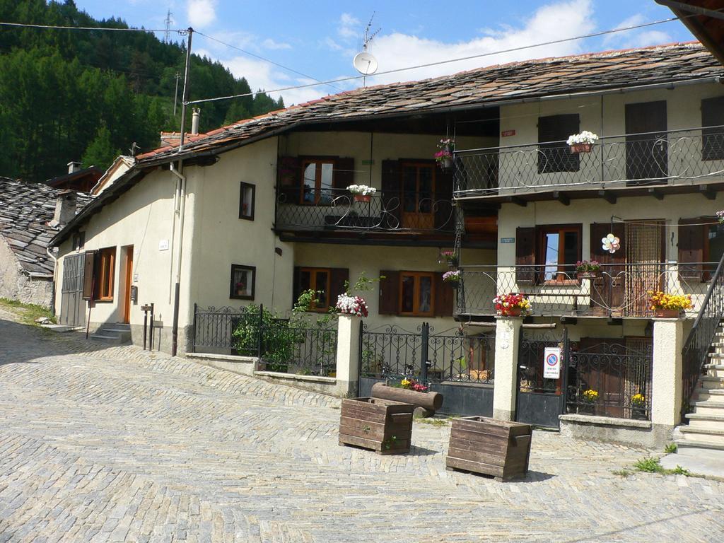 Appartamento Dal Maestro Serafino Pragelato Quarto foto